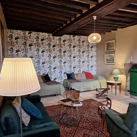 La Petite Maison Dans La Nature *