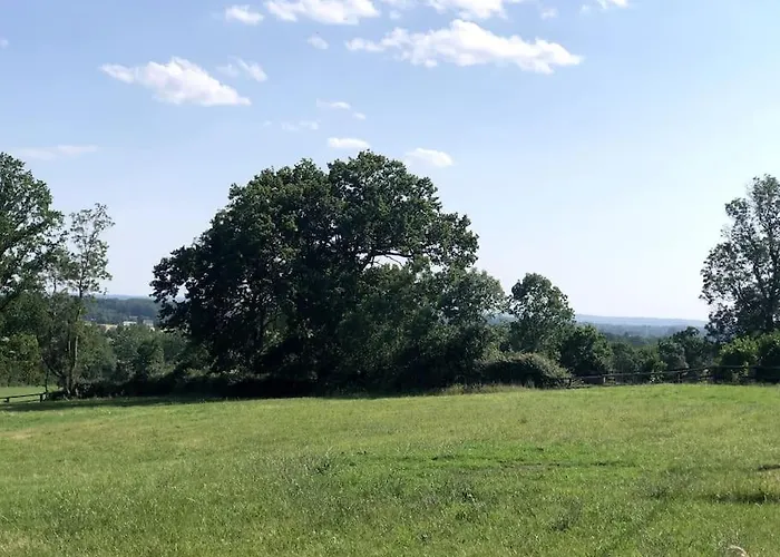 La Petite Maison Dans La Nature *